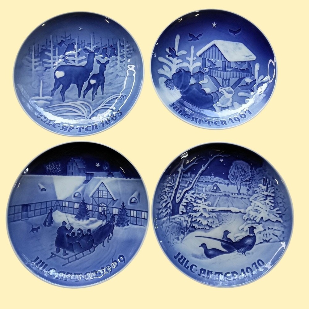 B&G Bing & Grondahl Christmas Plates Set of 4 1965 1967 1969 1970 Blue White